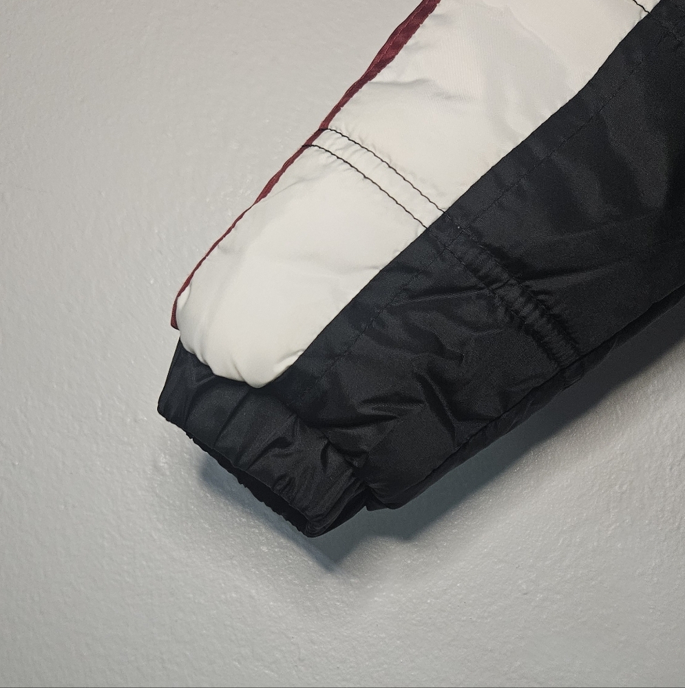 Nike Air Jordan Puffer Jacket Boys Black Red White Jumpman Logo size 3T - Picture 4 of 12